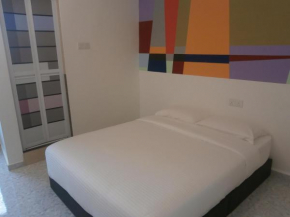 F.M GUESTHOUSE  Куантан